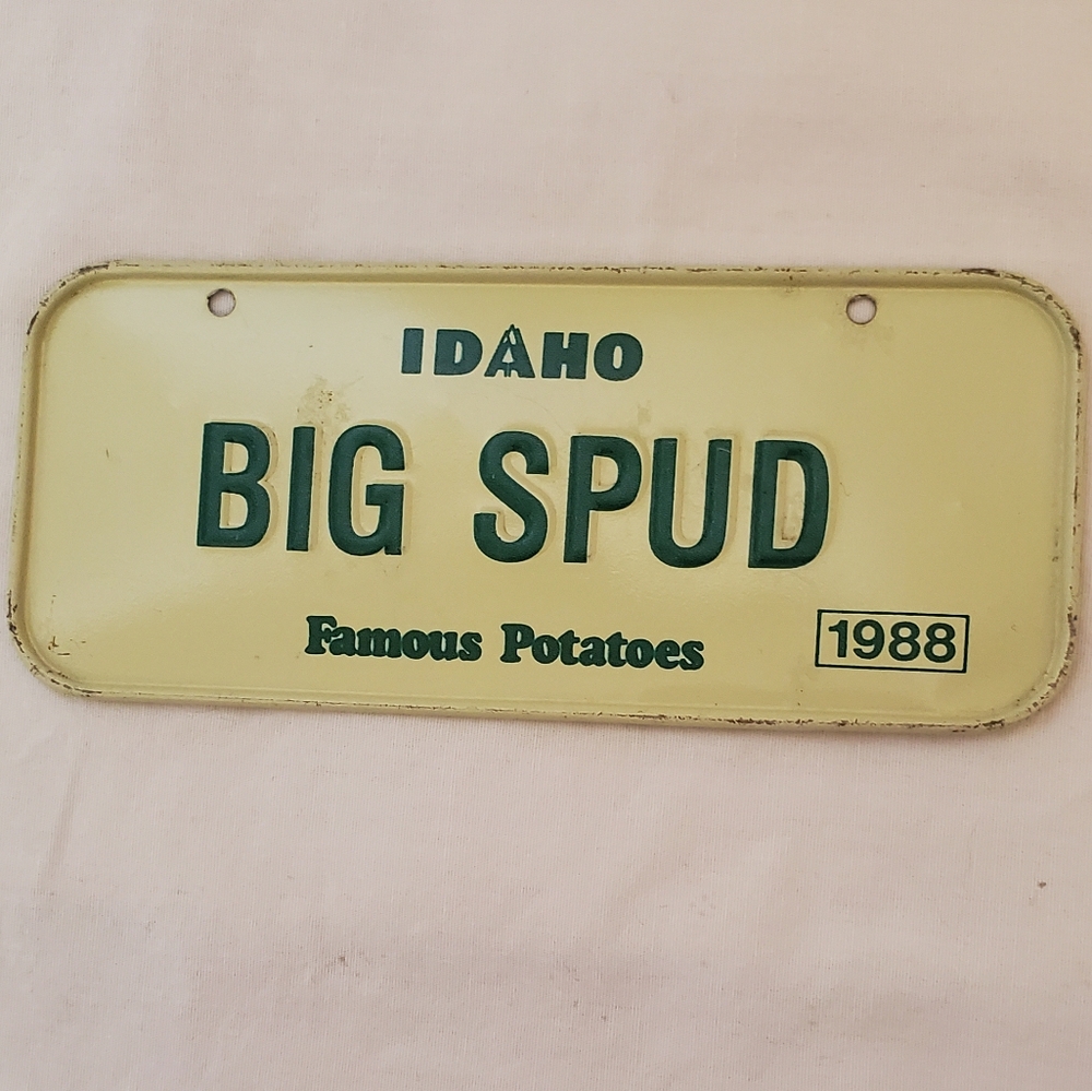 Idaho Big Spud Famous Potatoes Vintage 1988 Metal Bicycle License Plate Retro
